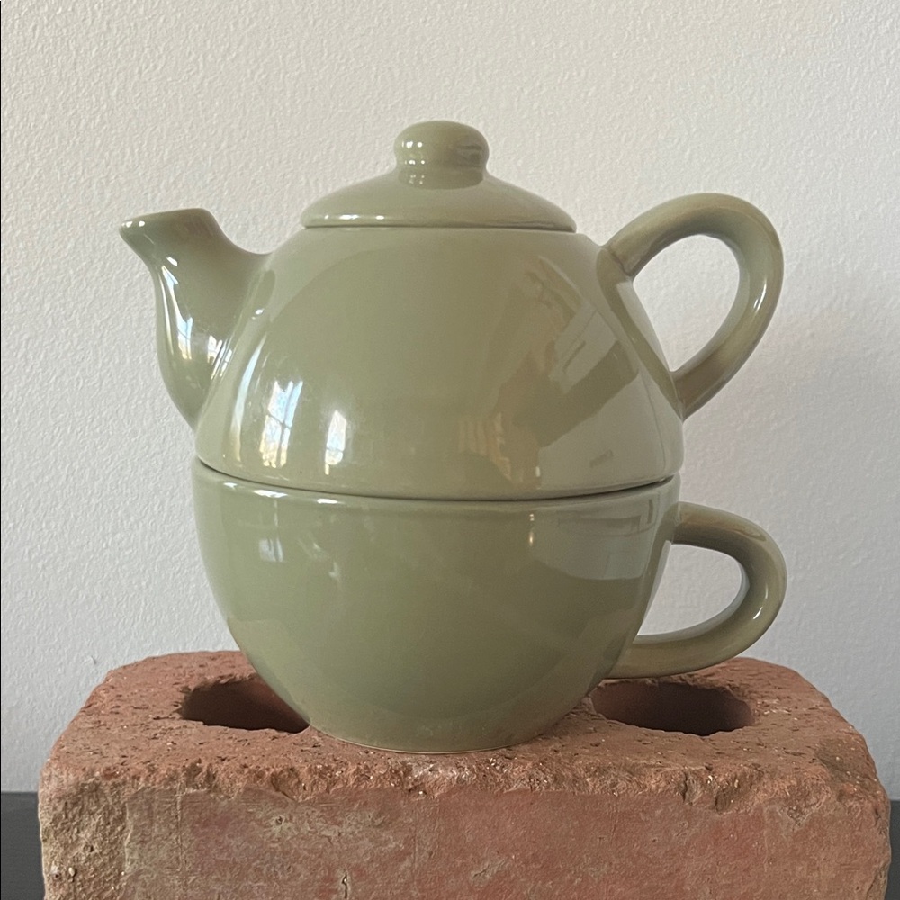 Pier 1 China Tea For One Set Stoneware Tea Pot Nested Mug Cup Sage Green